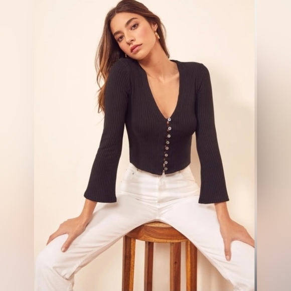 Reformation Sweaters - Reformation Gellar Black Ribbed Knit  Cardigan SMALL